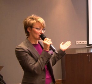 The Corporate Education Department director Galina Isaykina was encouraging the participants and inspiring creative ideas.      