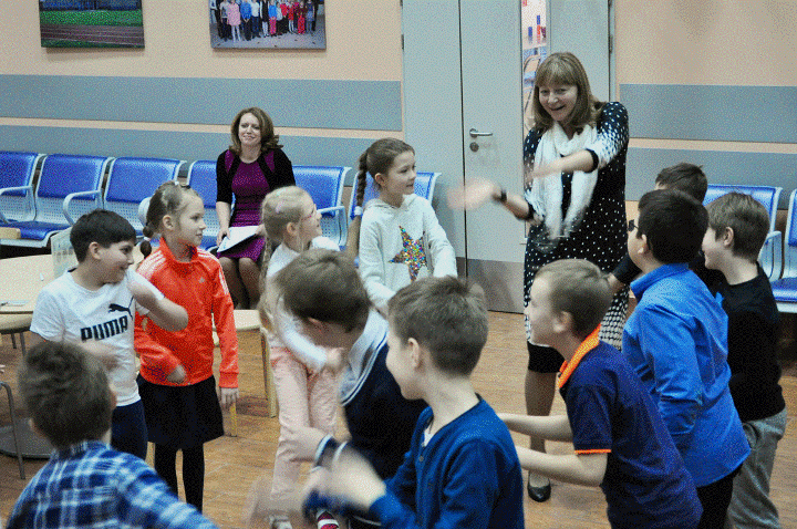 Together with Elena Erastova the kids were training coordination…  