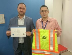 Alexander Shipov (in right) was awarded with a certificate, which made him the first and only Independent Validator in Russia